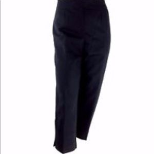Chico’s So Slimming Black Crop Pant